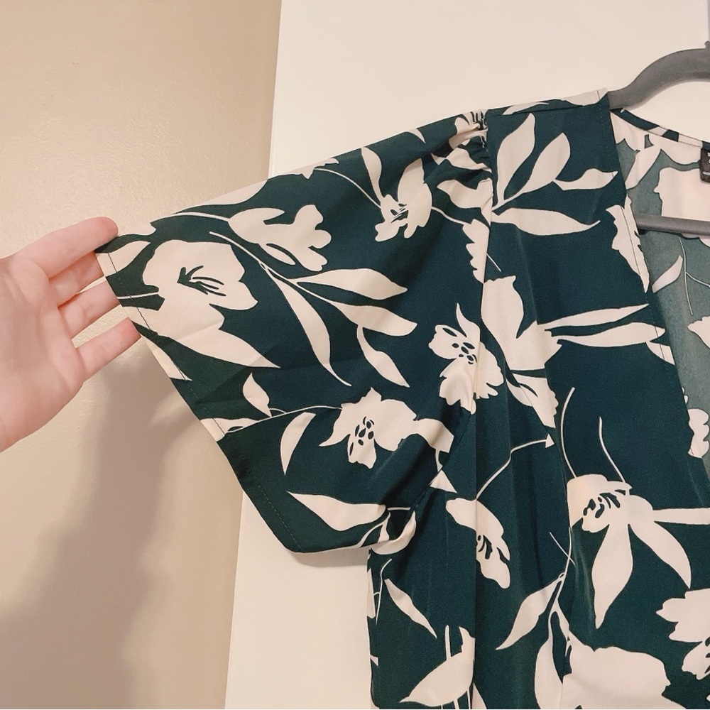 Shein Green & Cream Floral Dress Size 3X - Picture 8 of 11